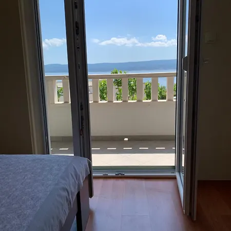 Mira Apartman Mimice